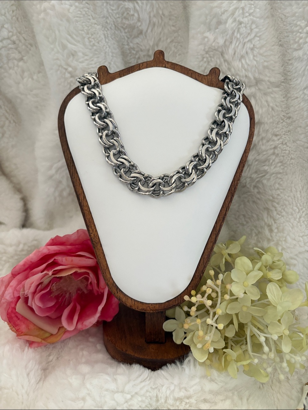 Silver Chunky Chain Necklace - Women Jewelry